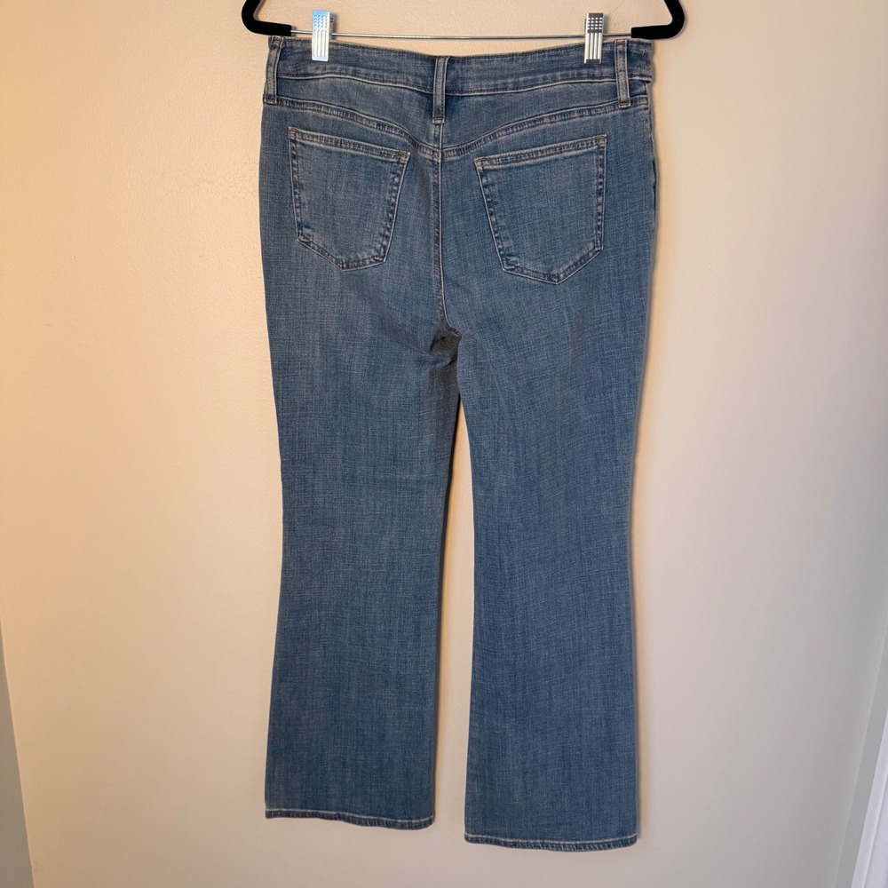 Chicos So Slimming Girlfriend Flare Jeans (0.5P/6P) Clean Denim Staple Piece - Picture 14 of 15